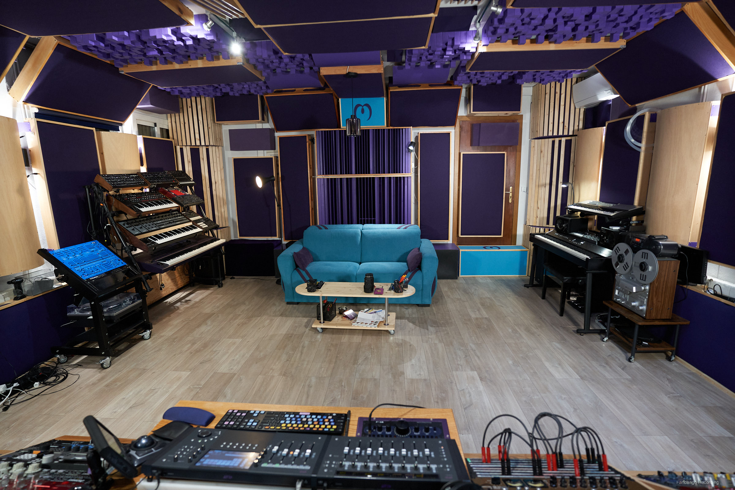 Mixing engineer spot